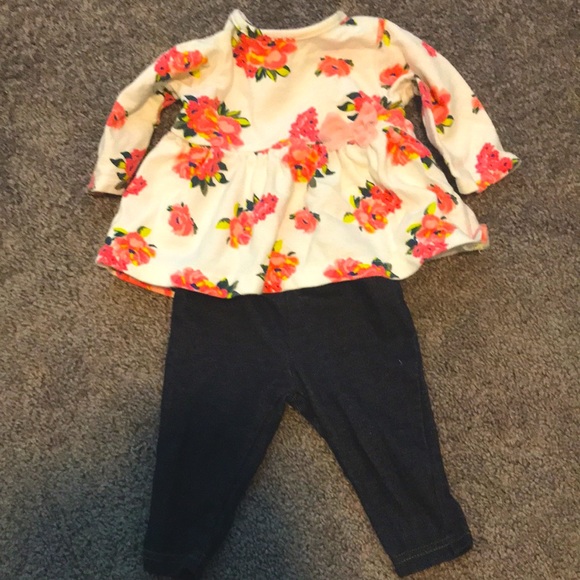 Baby girl bundle 0-3 months all different brands. - Picture 3 of 5